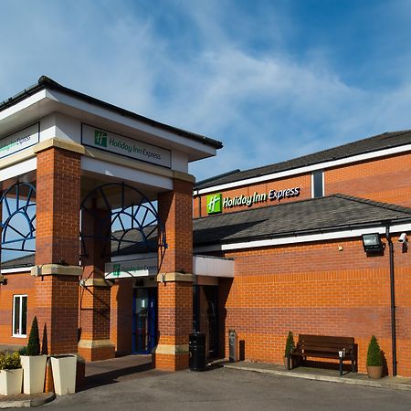 Holiday Inn Express Manchester East, An Ihg Hotel Экстерьер фото