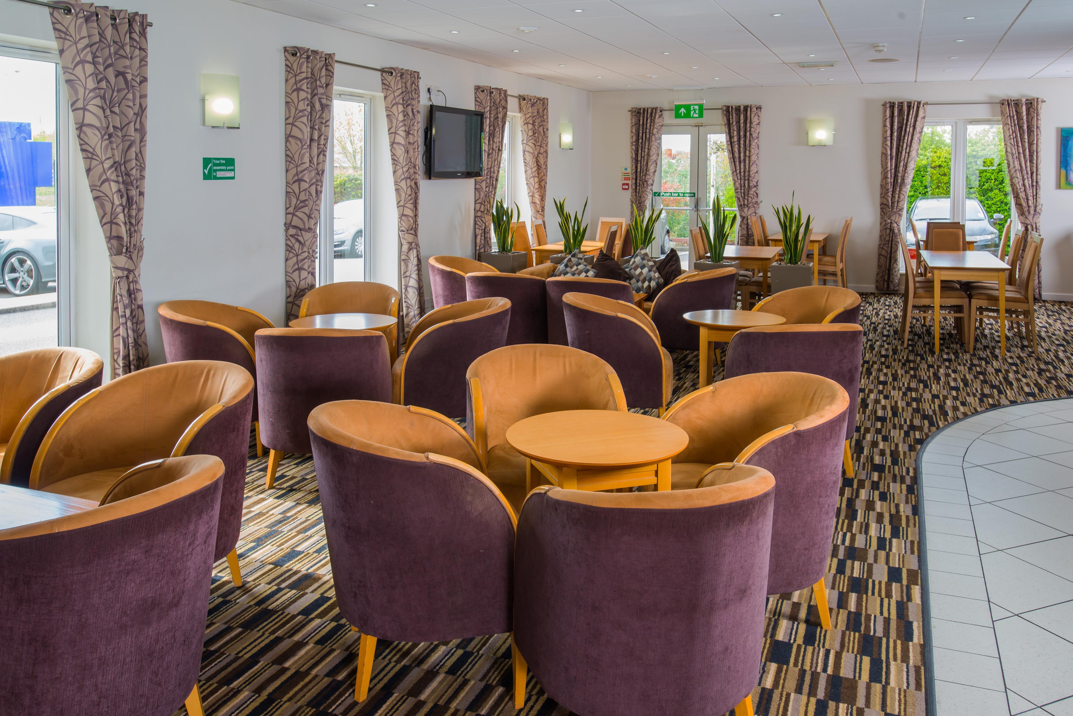 Holiday Inn Express Manchester East, An Ihg Hotel Экстерьер фото